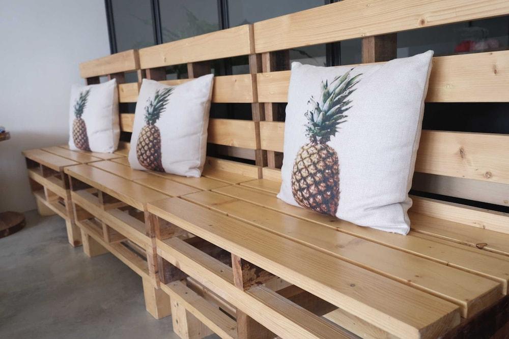 White Loft Hotel Малакка Экстерьер фото