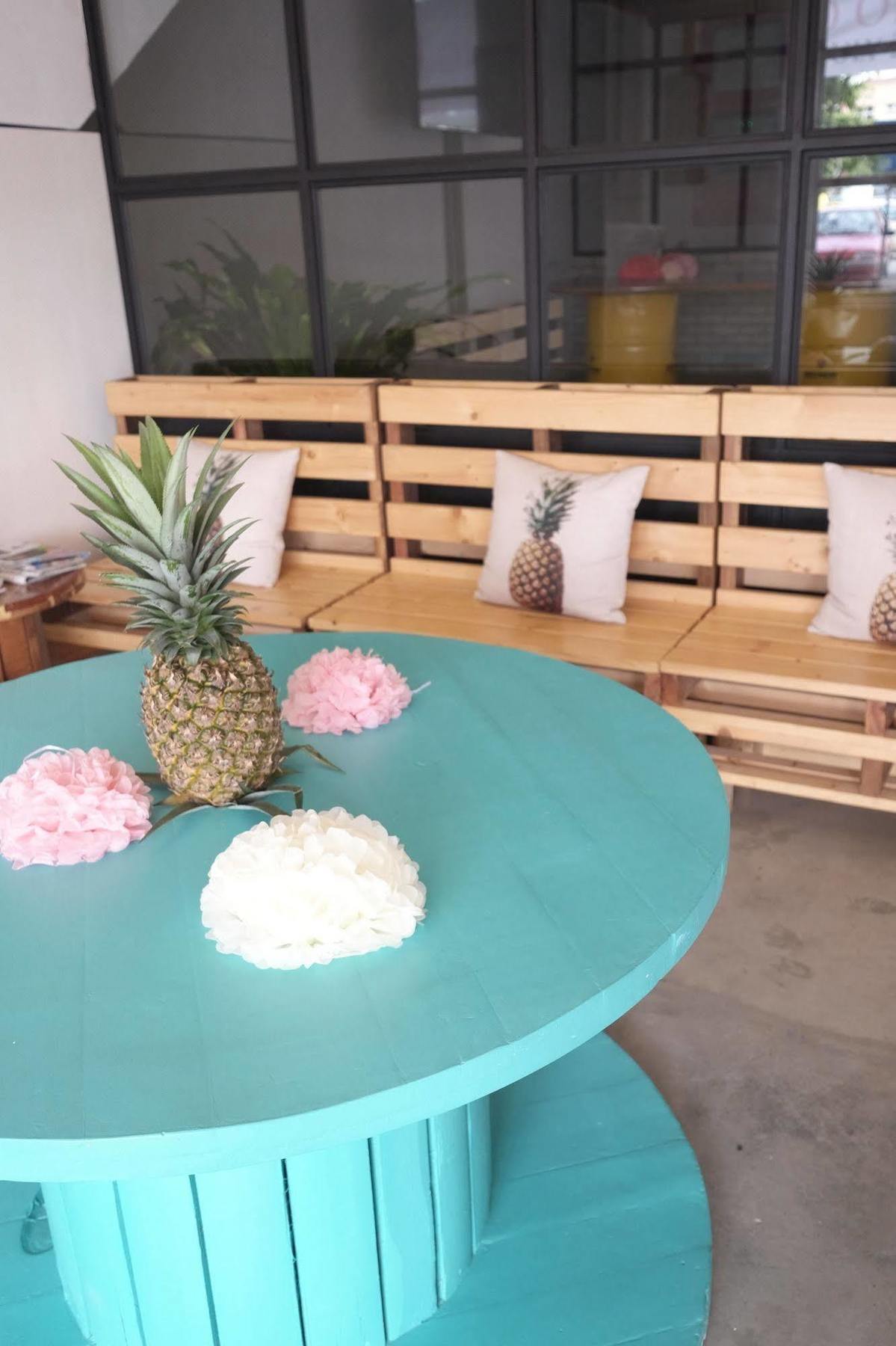 White Loft Hotel Малакка Экстерьер фото