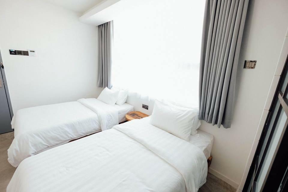 White Loft Hotel Малакка Экстерьер фото